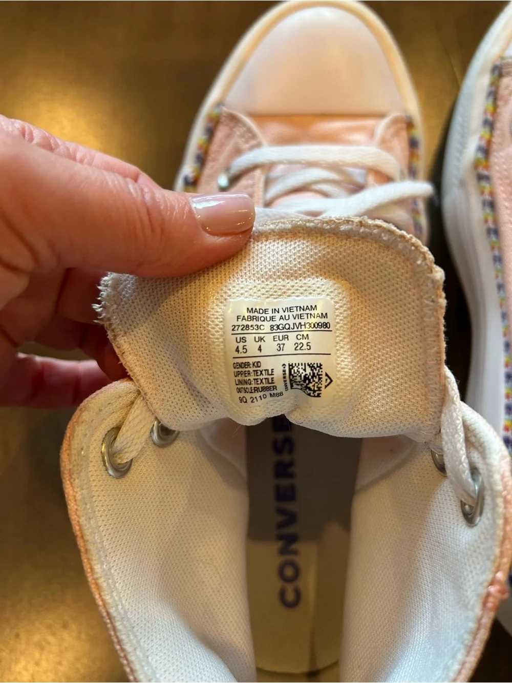 Converse All Star Move Friendship Bracelet Sneaker Big Kids 4.5/Women’s 6.6